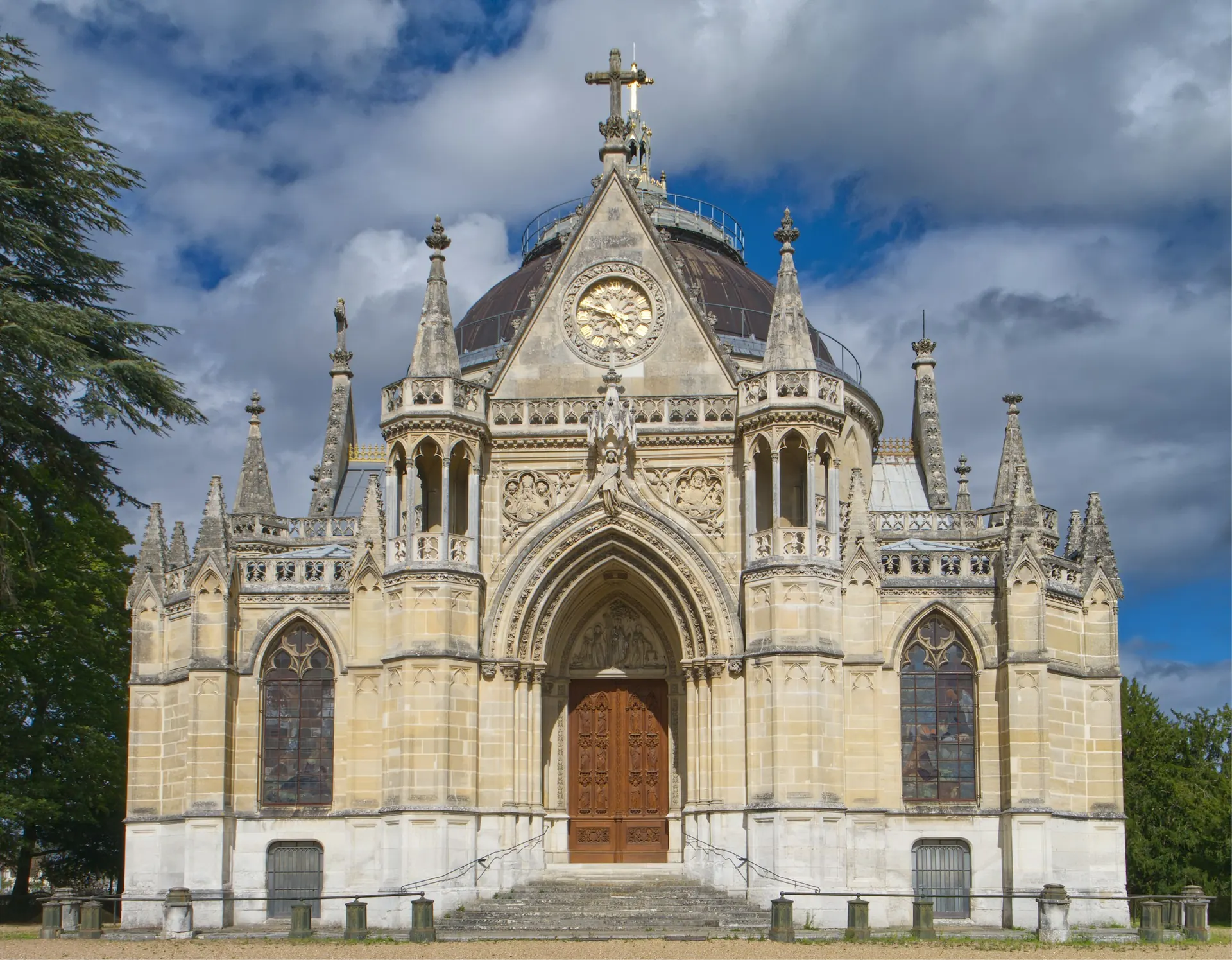 Façade de la Chapelle royale de Dreux